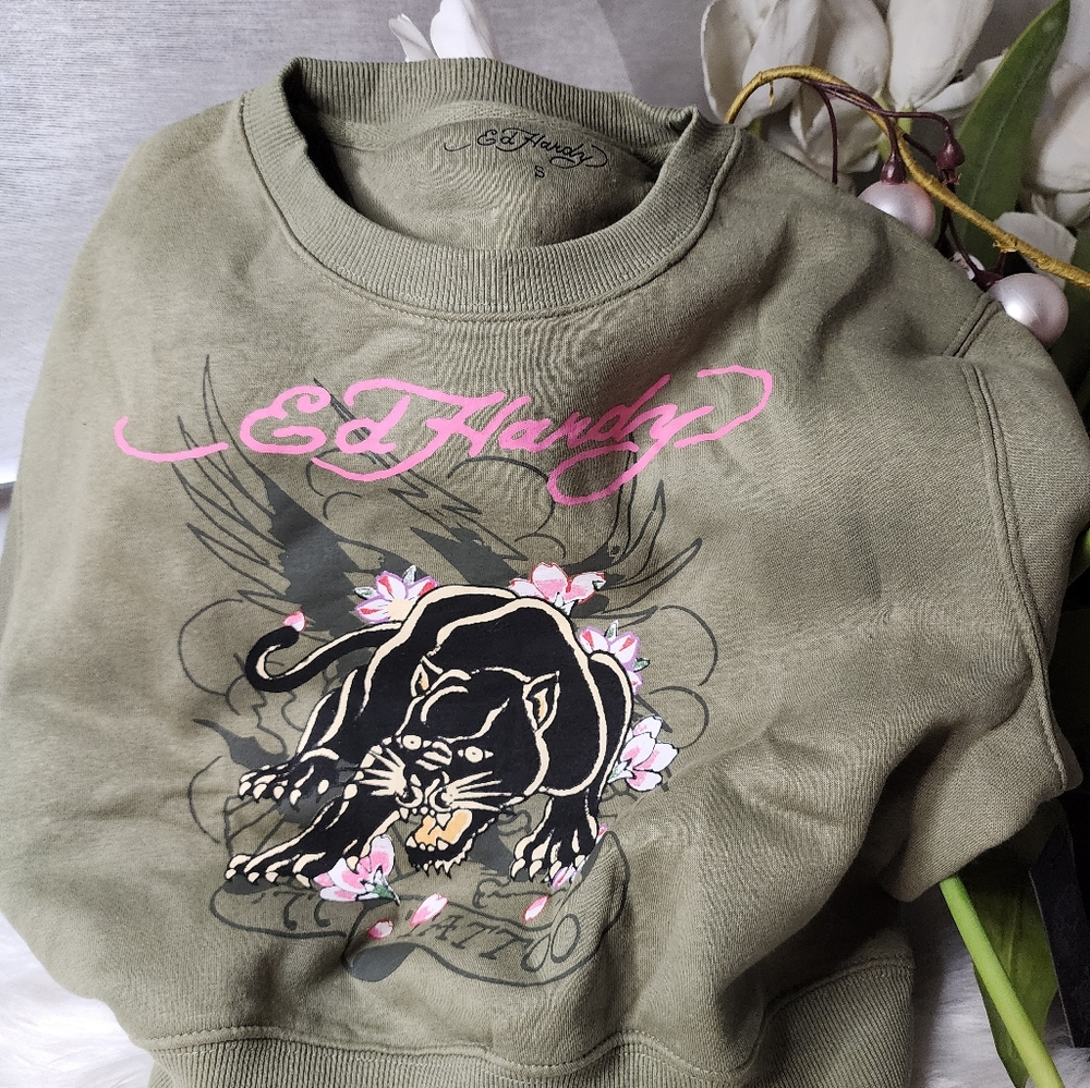 Ed Hardy Women  sweater new